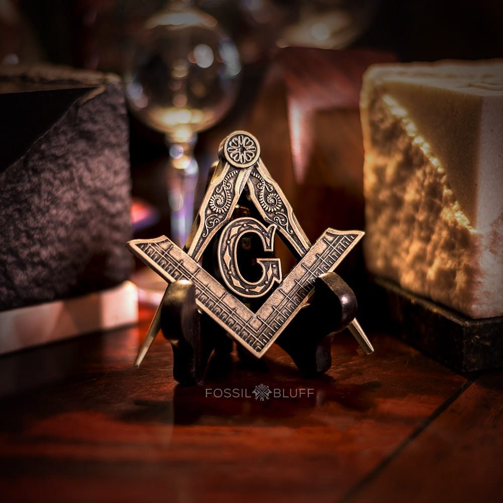 Geometrician Freemason Masonic Emblem Entered Apprentice Mason EA Antique Gold Black Easel